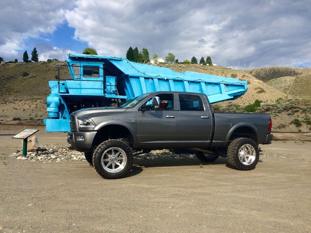 2012 RAM 3500 photo