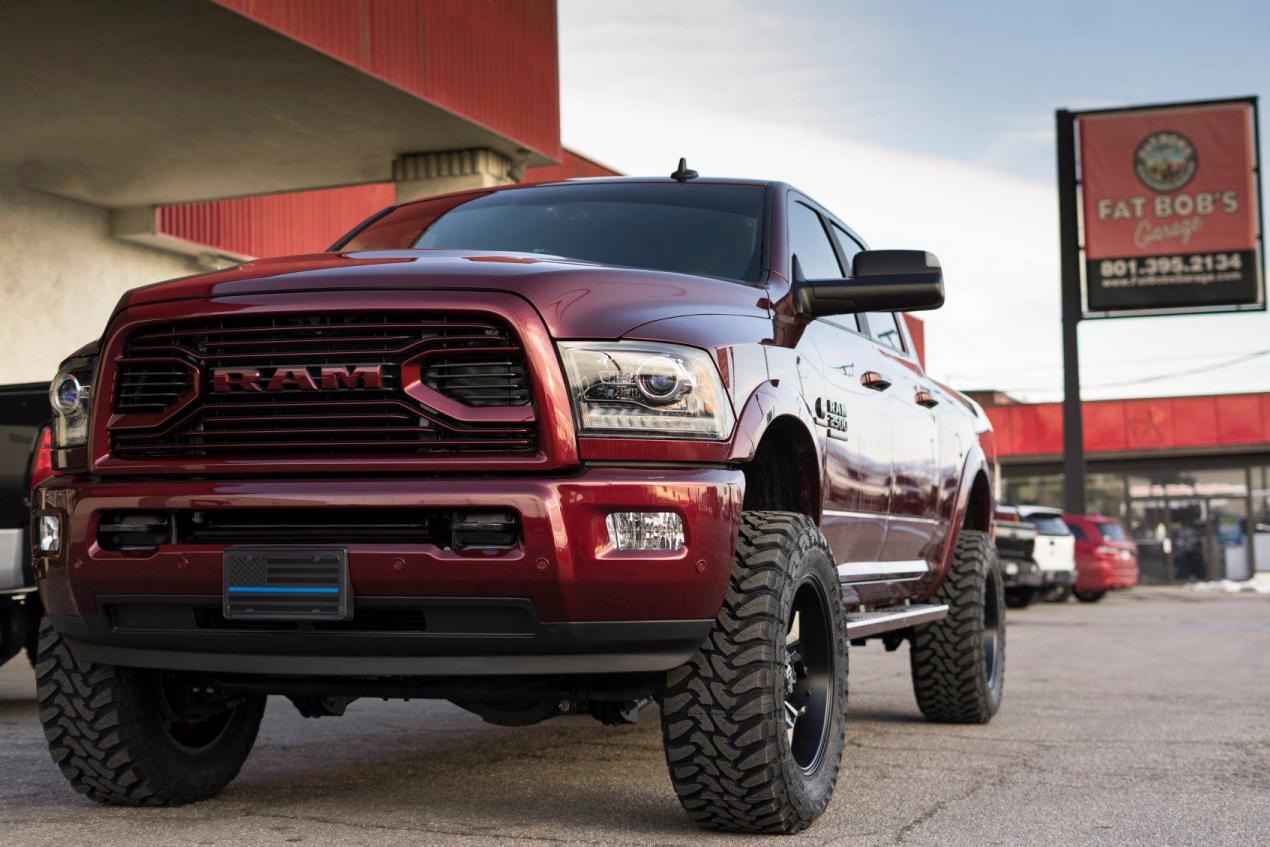 2016 RAM 2500 photo