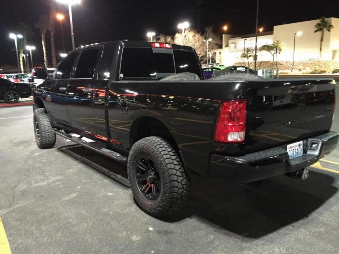 2017 RAM 2500 photo