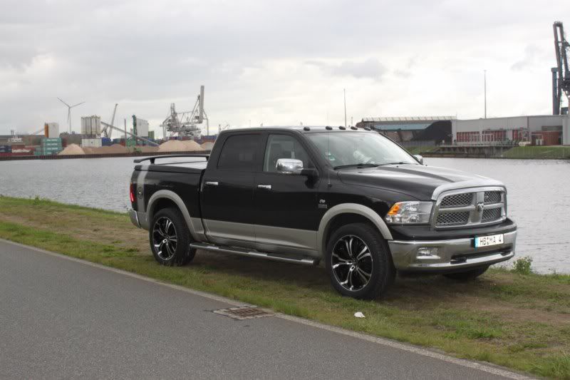 2009 Dodge Ram 2500 photo
