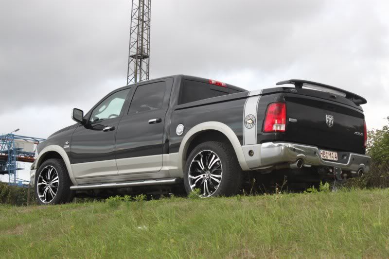 2009 Dodge Ram 2500 photo