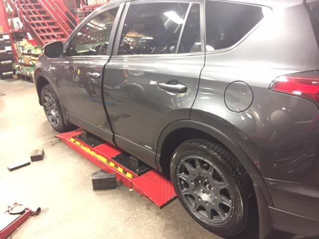 2016 Toyota RAV4 photo