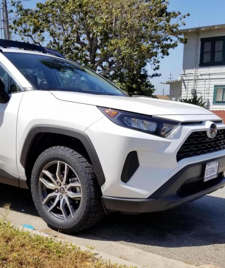 2019 Toyota RAV4 photo