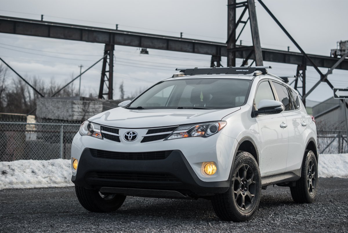 2018 Toyota RAV4 photo