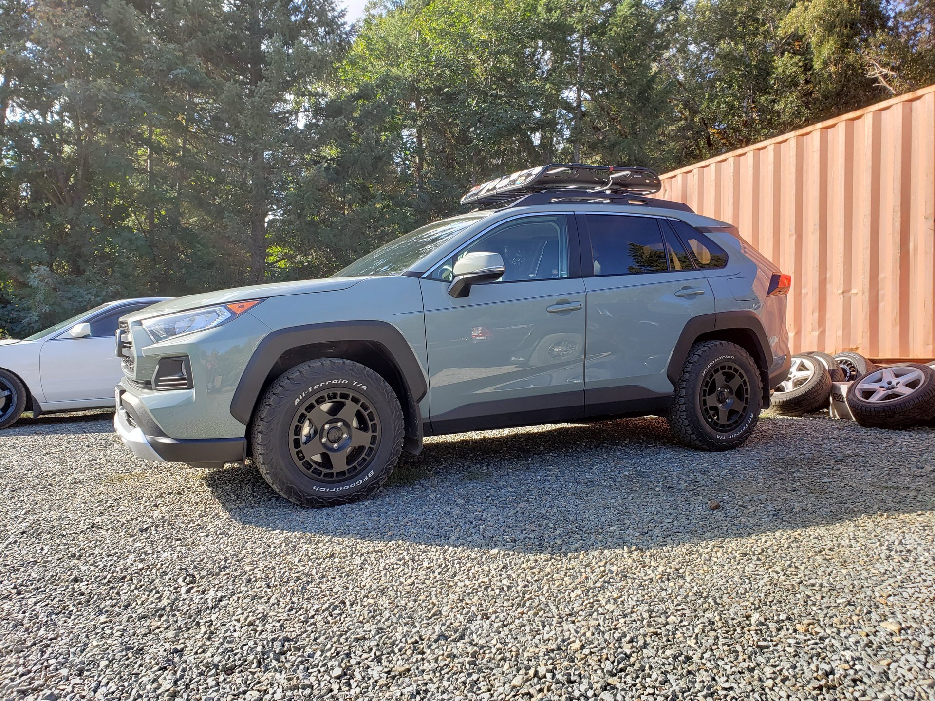 2016 Toyota RAV4 photo