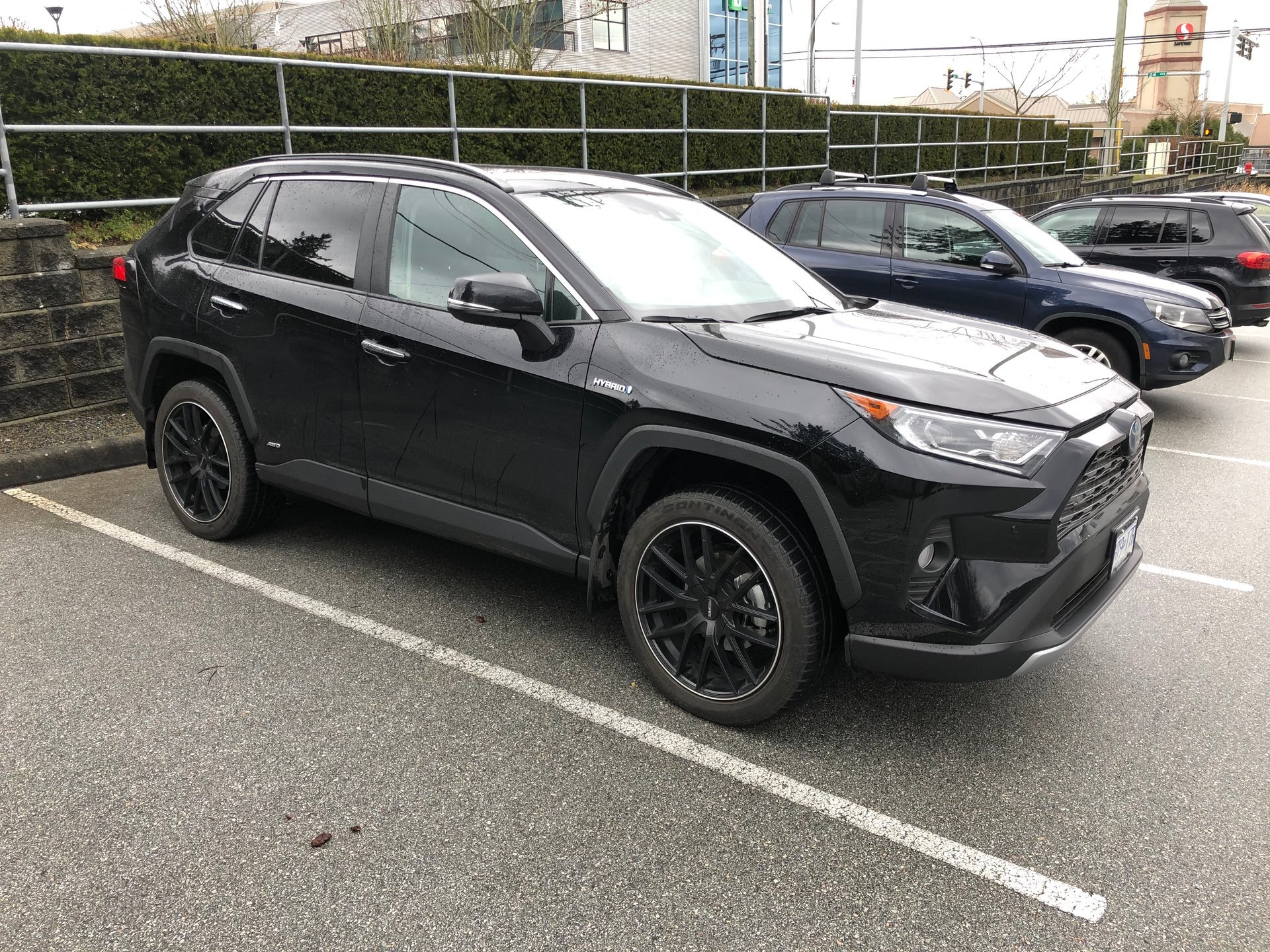 2019 Toyota RAV4 photo