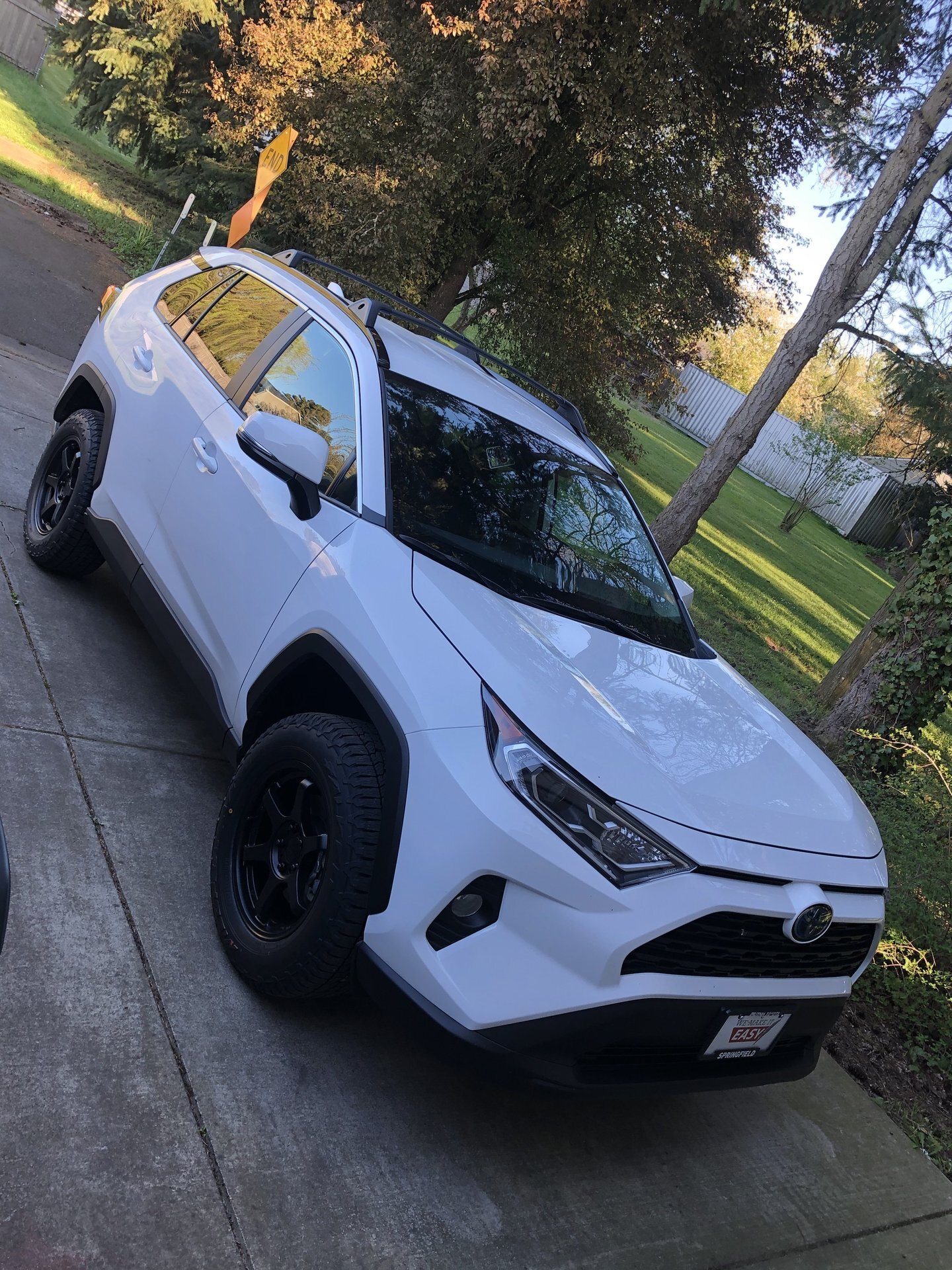 2018 Toyota RAV4 photo