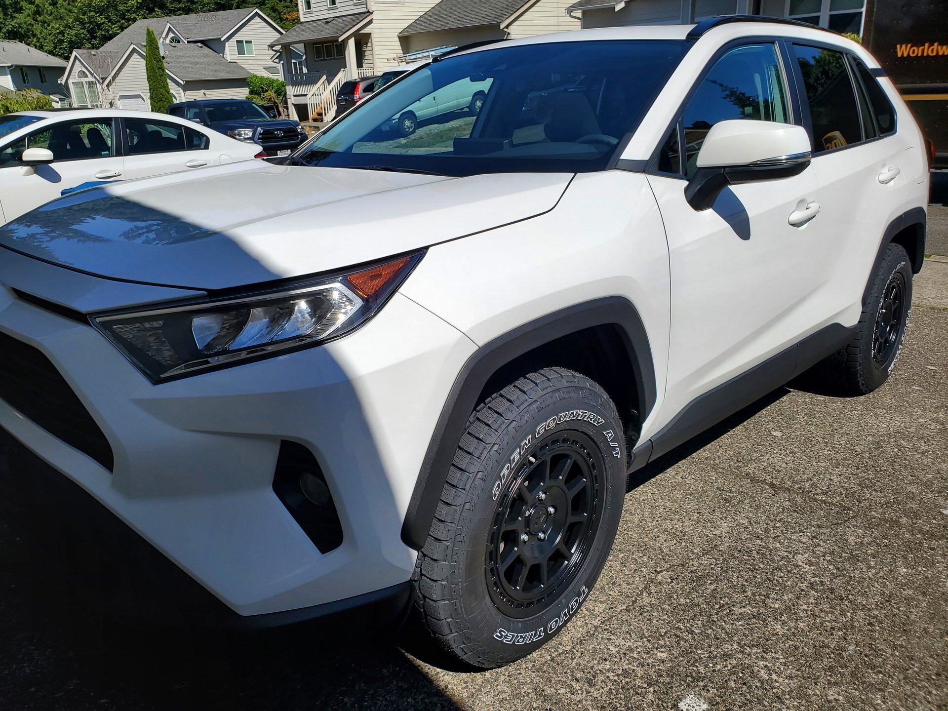 2020 Toyota RAV4 photo