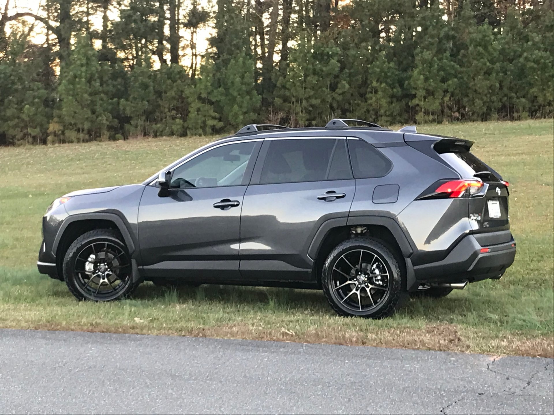 2021 Toyota RAV4 photo