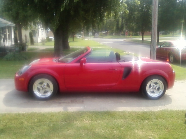 2002 Toyota MR2 Spyder photo