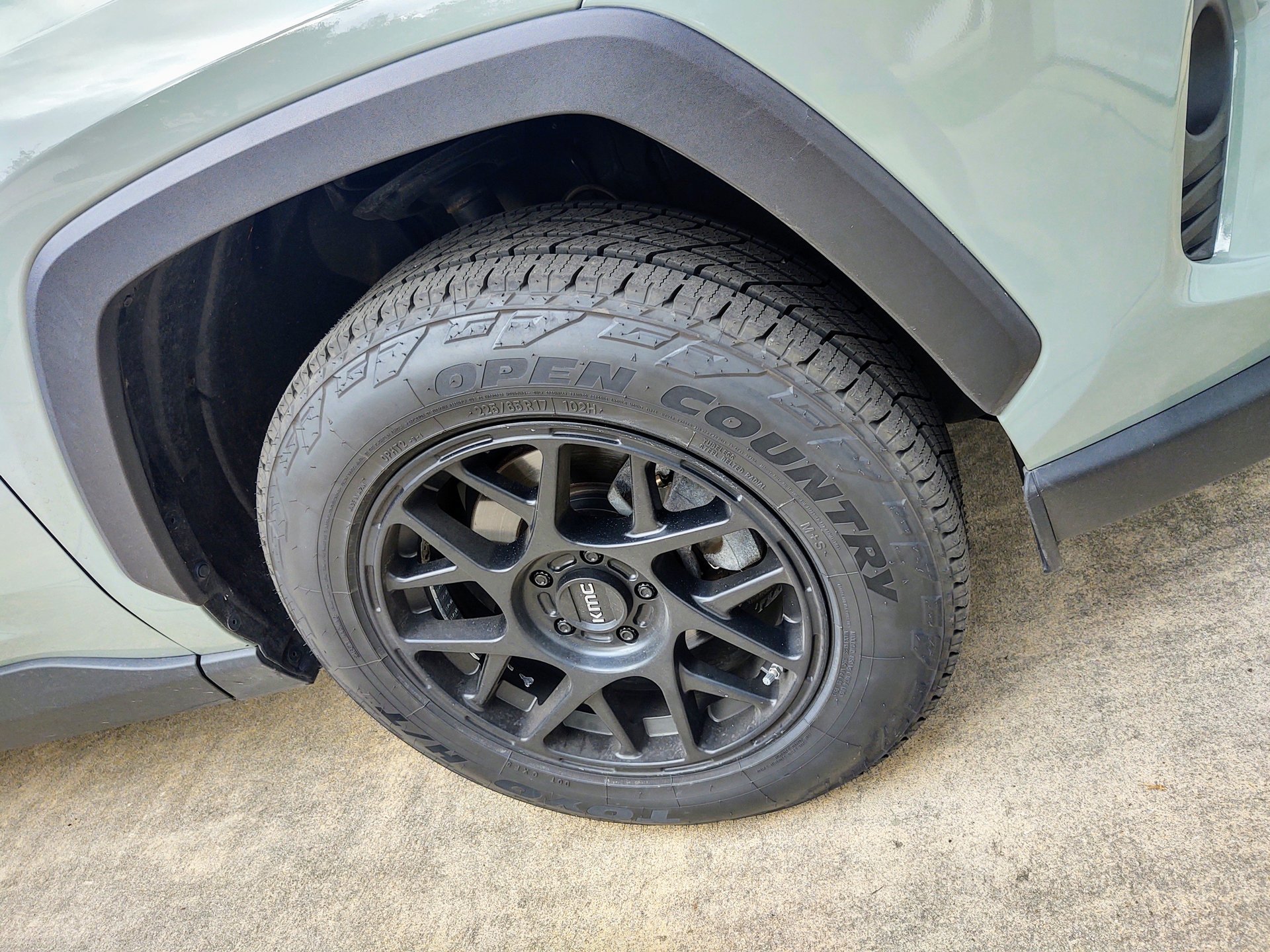 2019 Toyota RAV4 photo