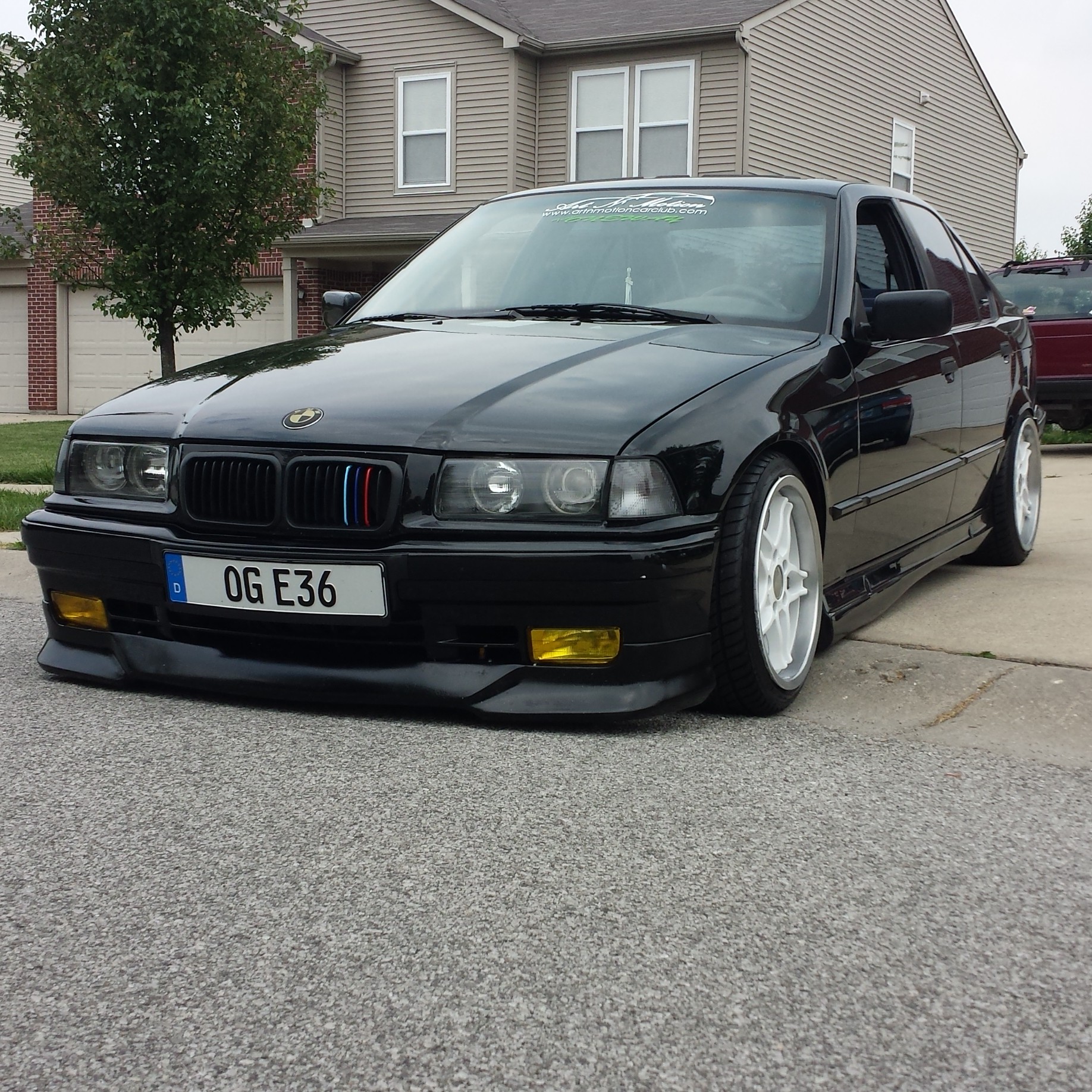 1992 BMW  318 photo
