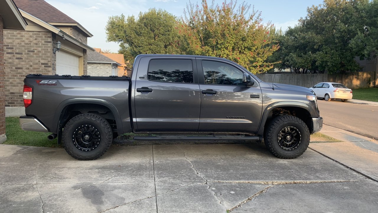 2019 Toyota Tundra photo