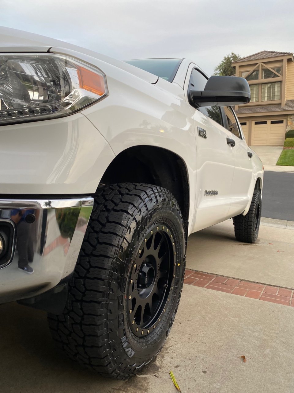 2016 Toyota Tundra photo
