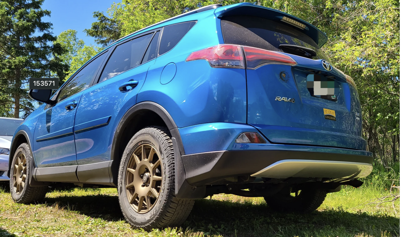 2012 Toyota RAV4 photo