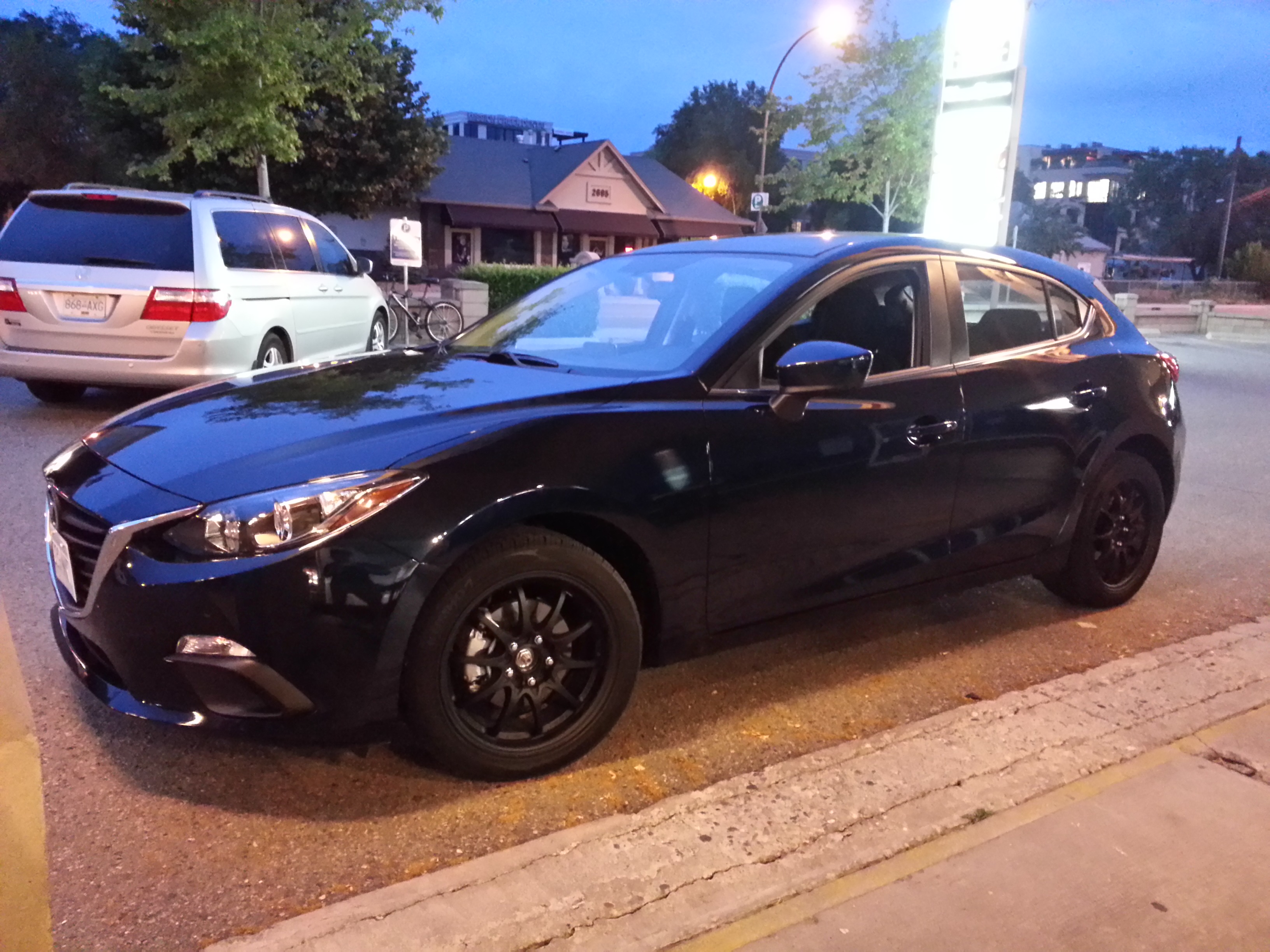 2014 Mazda Mazda3 photo