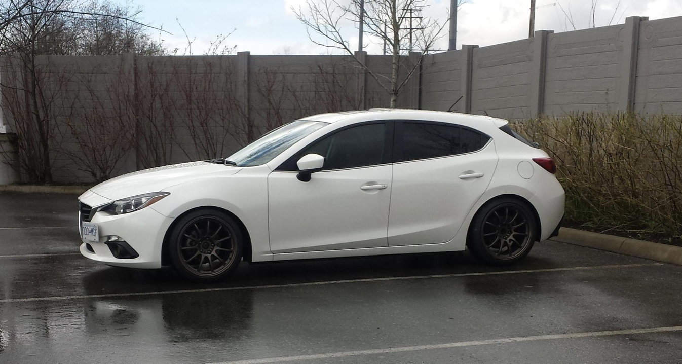2014 Mazda Mazda3 photo