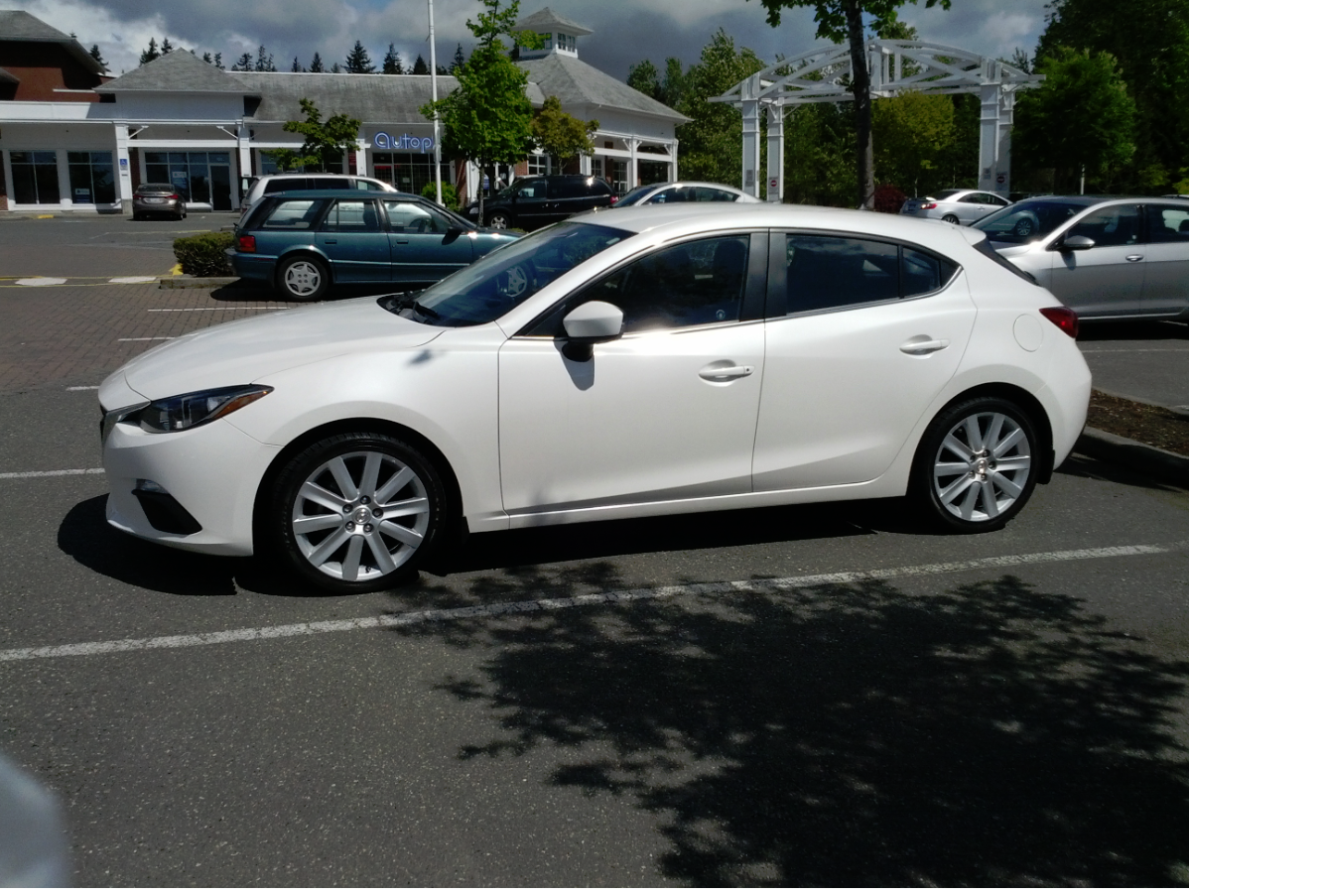 2013 Mazda Mazda3 photo