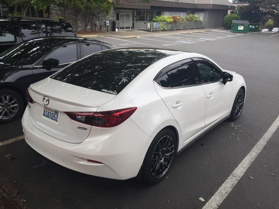 2013 Mazda Mazda3 photo