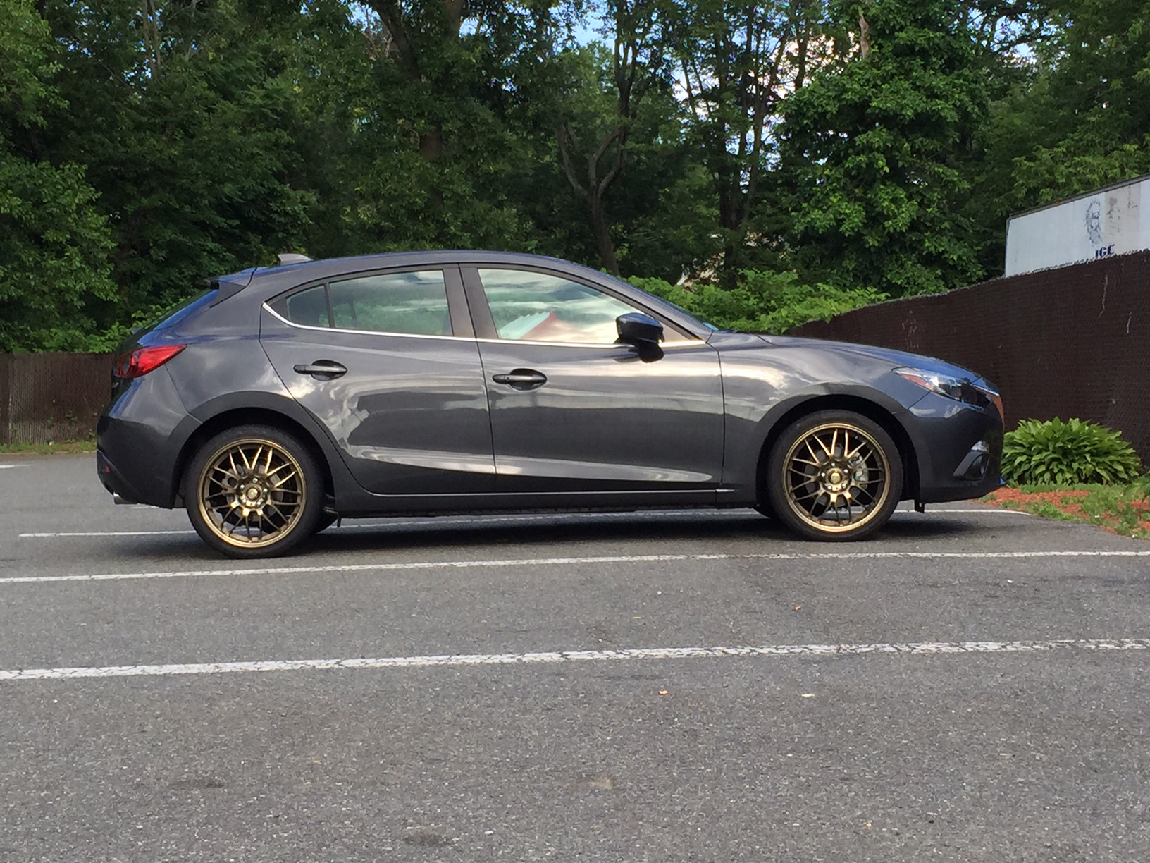 2014 Mazda Mazda3 photo
