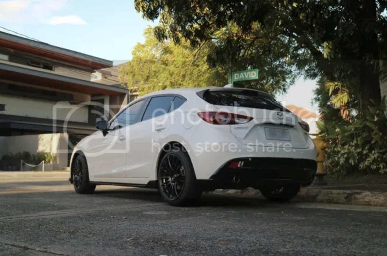2014 Mazda Mazda3 photo