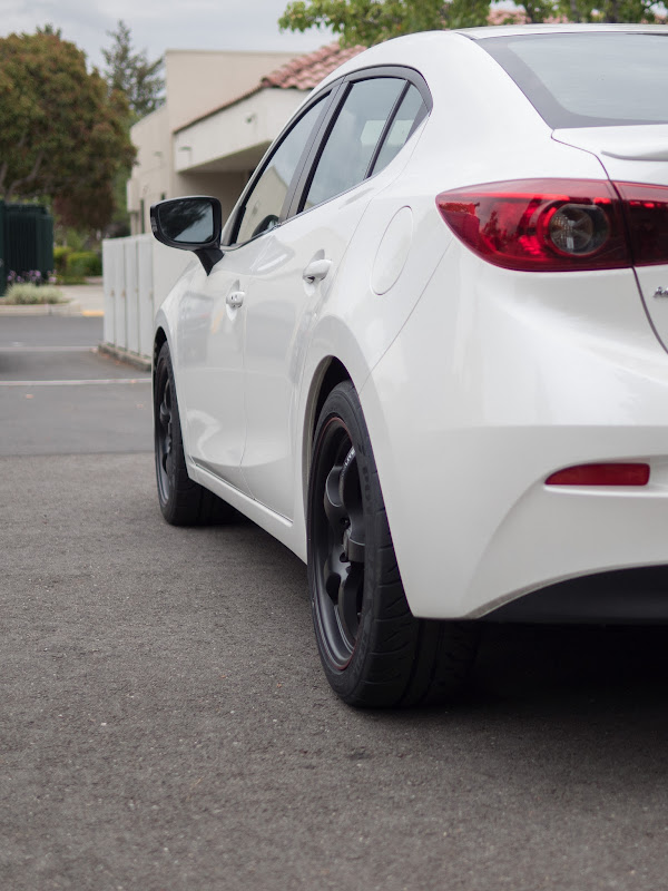 2014 Mazda Mazda3 photo