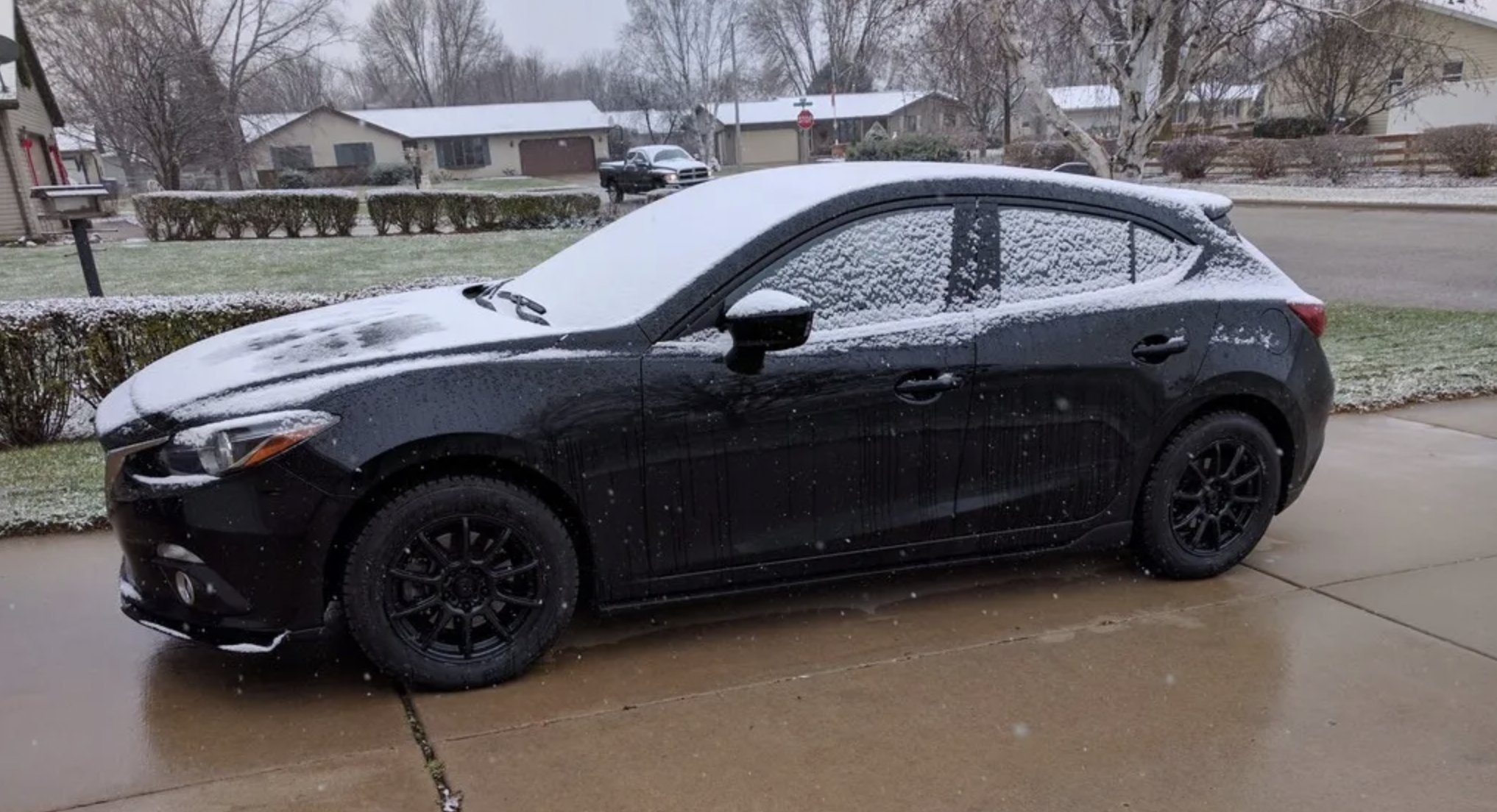 2015 Mazda Mazda3 photo
