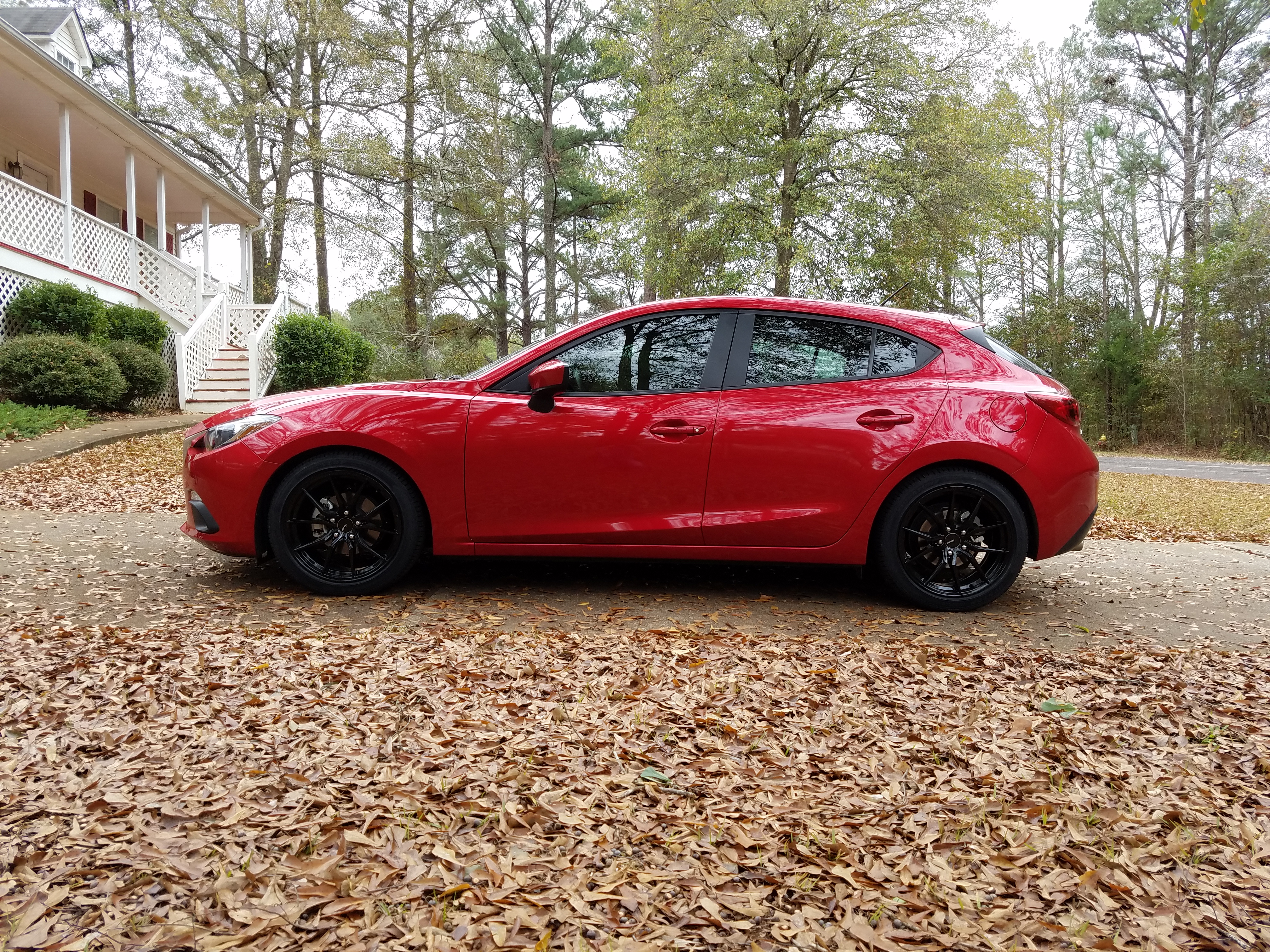 2016 Mazda Mazda3 photo