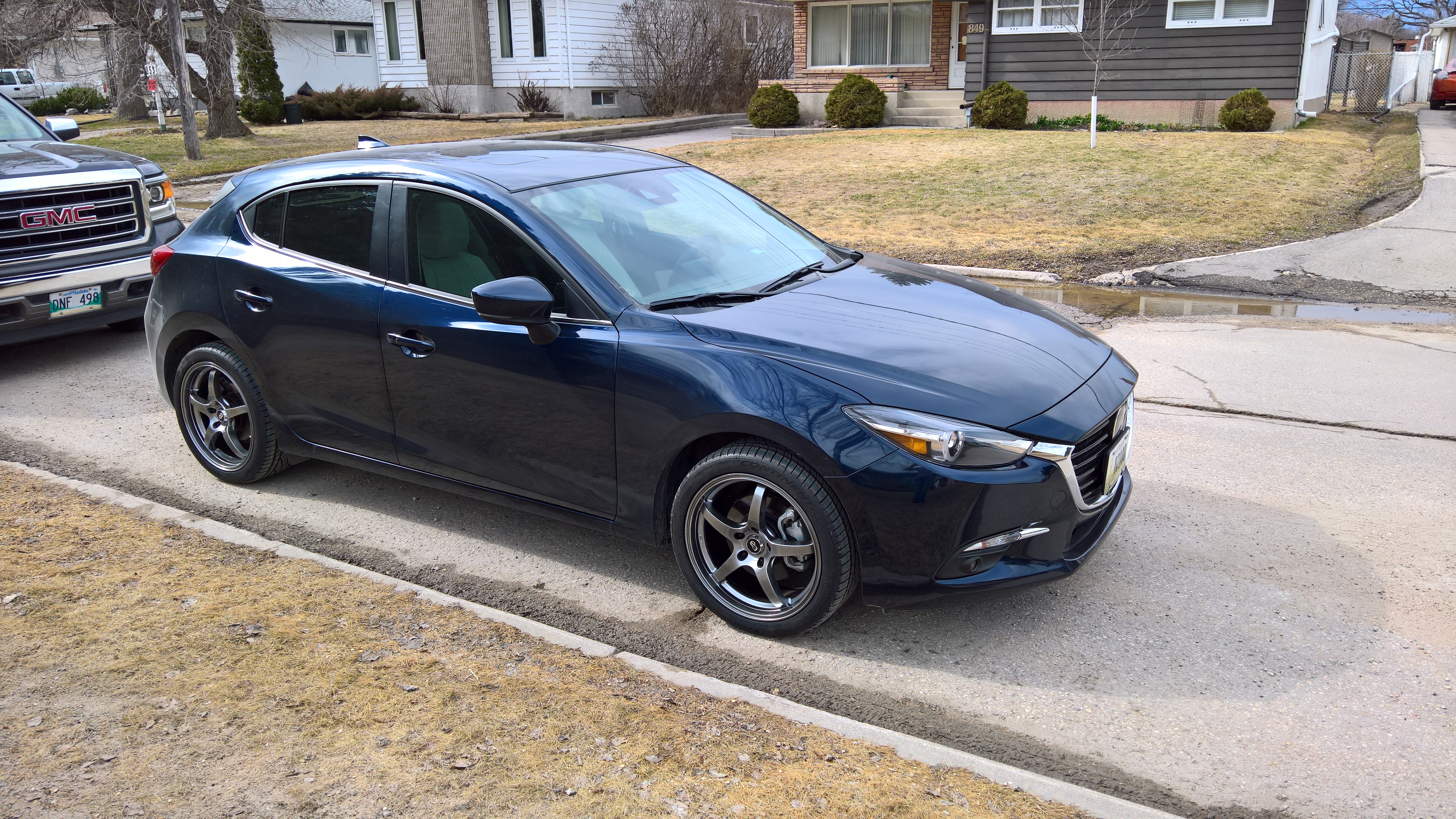 2016 Mazda Mazda3 photo