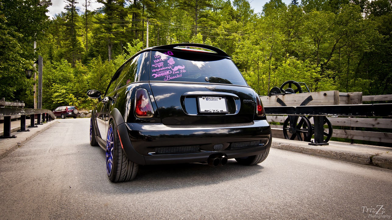 2005 MINI Cooper S photo