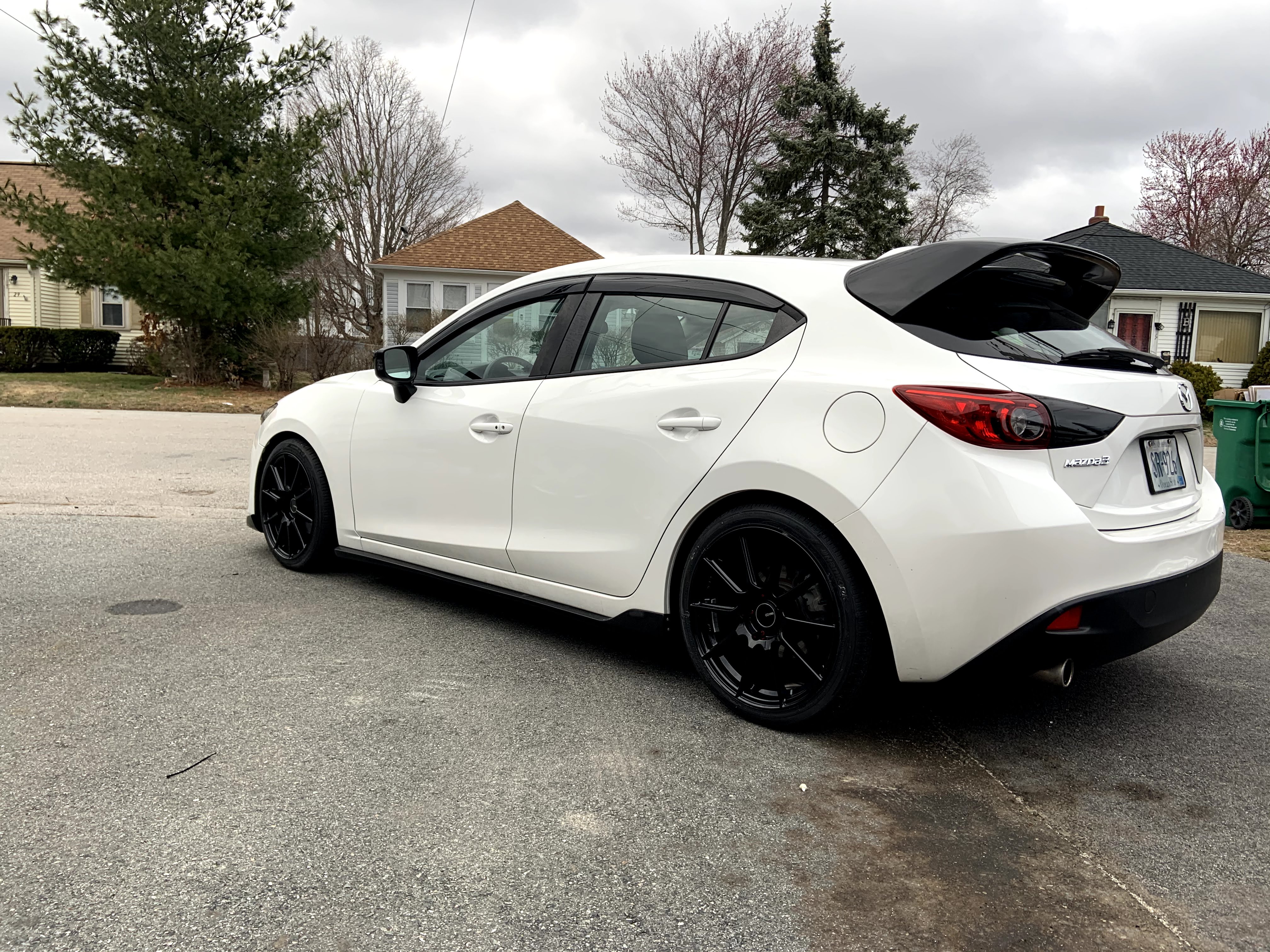 2014 Mazda Mazda3 photo
