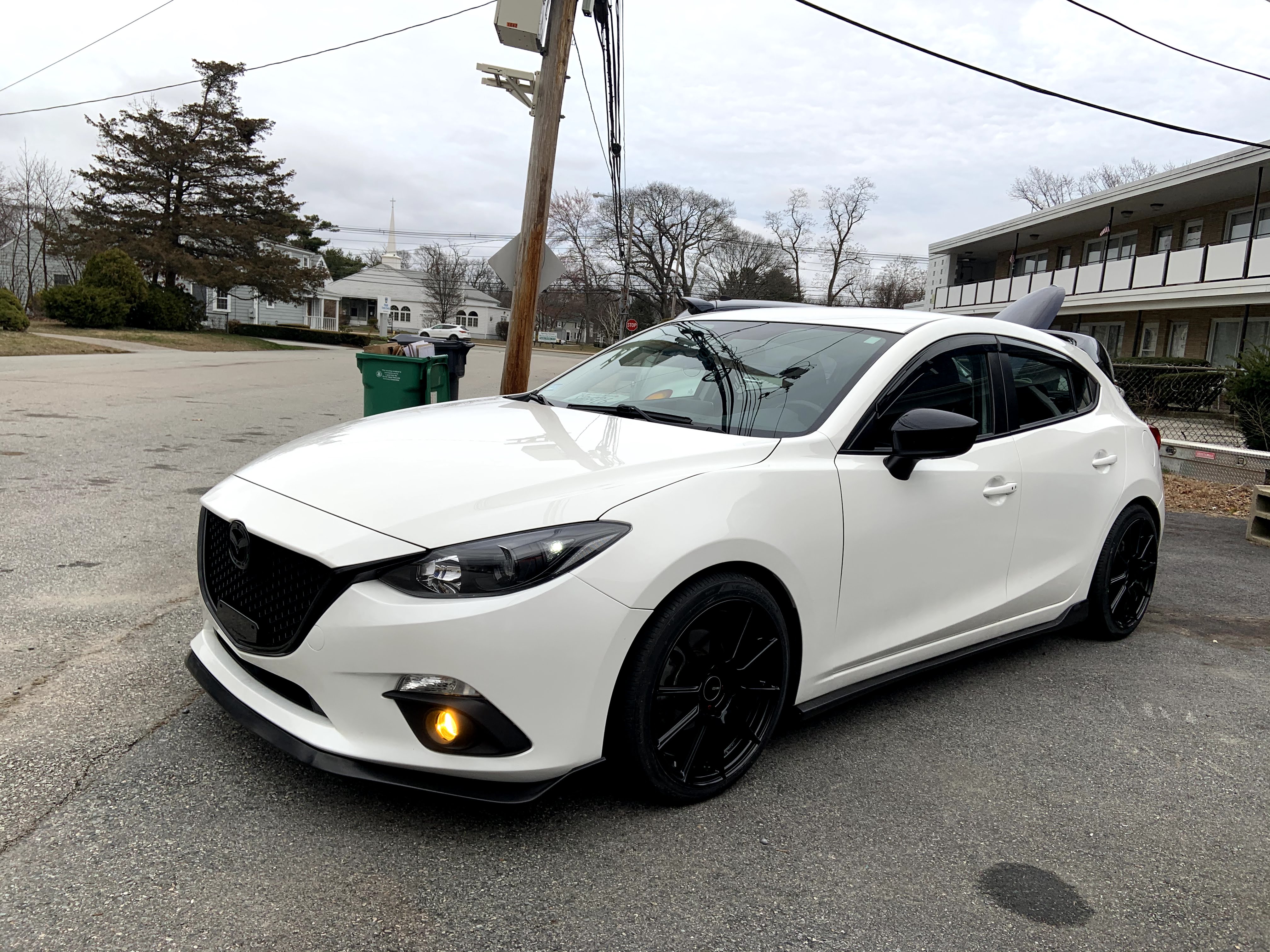 2014 Mazda Mazda3 photo