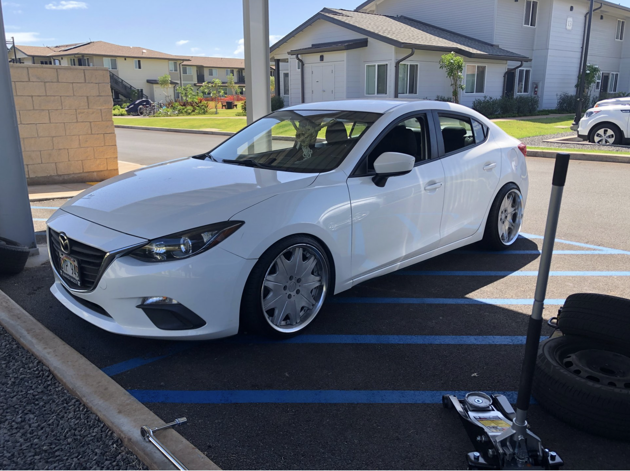 2014 Mazda Mazda3 photo
