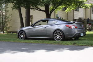 Hyundai Genesis Coupe