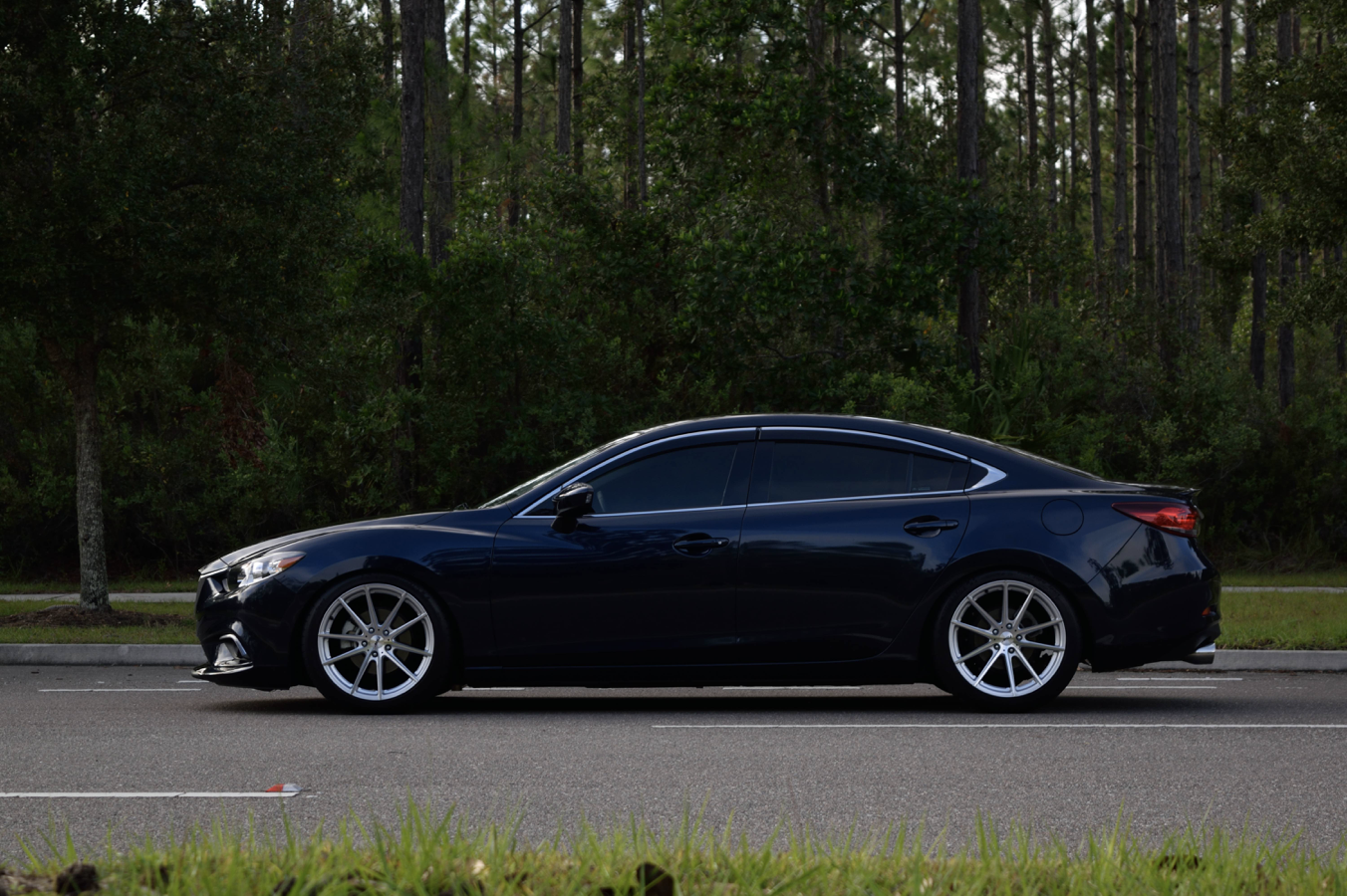 2016 Mazda Mazda6 photo
