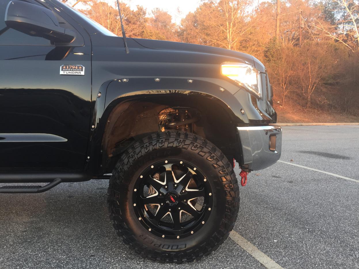 2015 Toyota Tundra photo