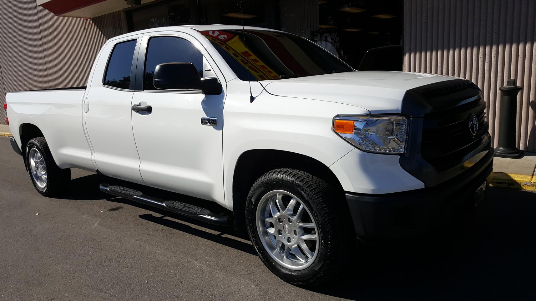 2015 Toyota Tundra photo