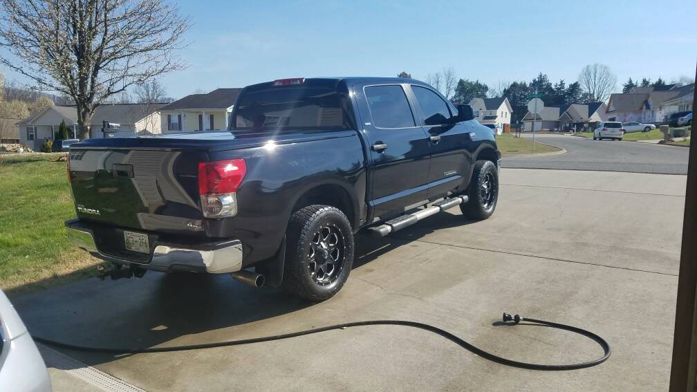 2015 Toyota Tundra photo