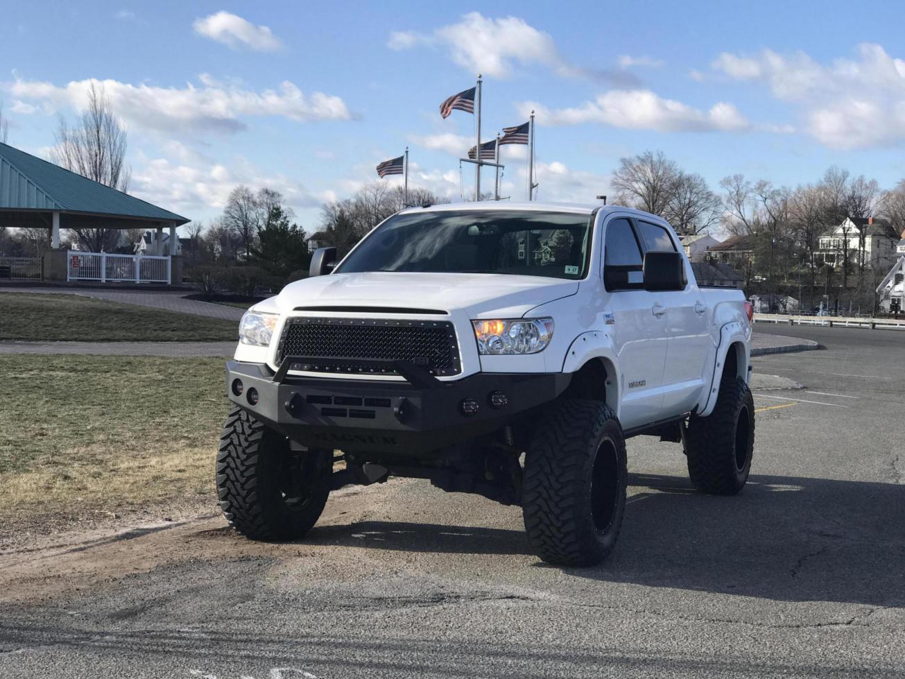 2014 Toyota Tundra photo