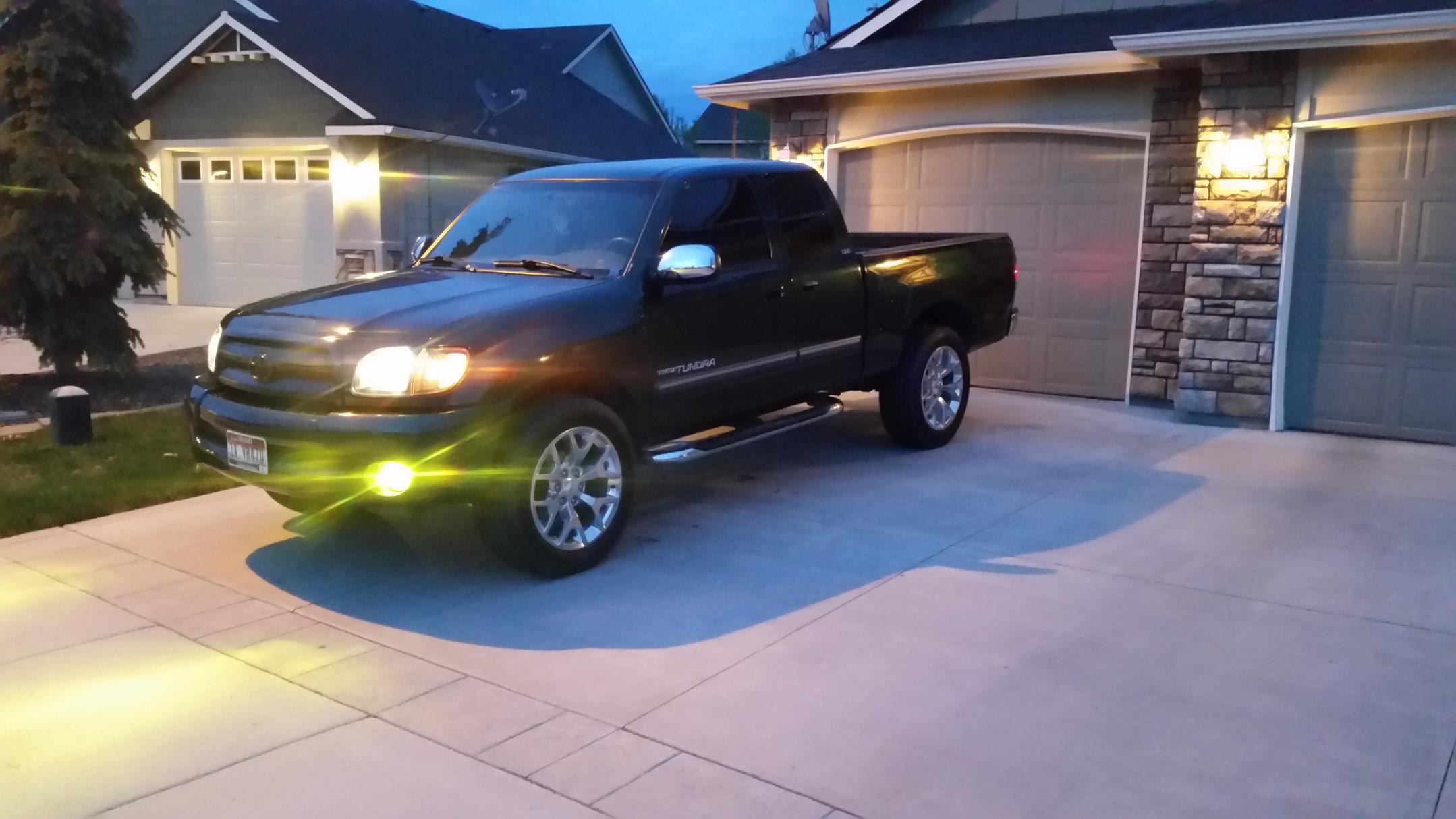 2003 Toyota Tundra photo