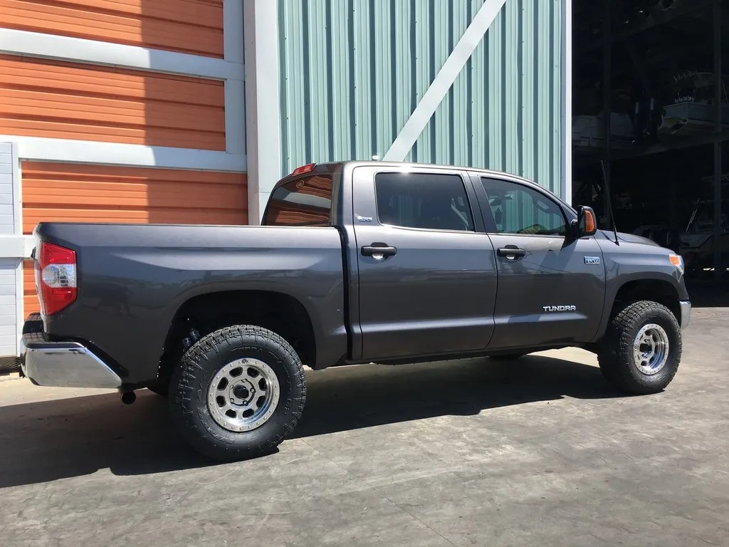 2016 Toyota Tundra photo