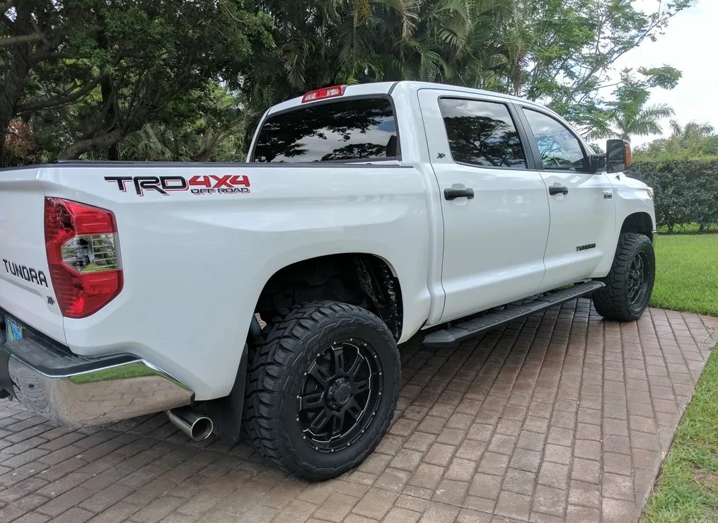 2014 Toyota Tundra photo