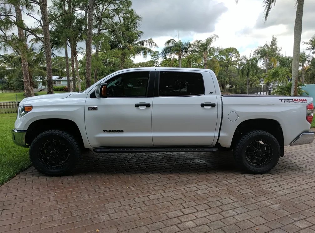 2014 Toyota Tundra photo
