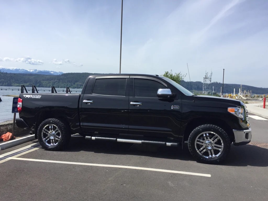 2016 Toyota Tundra photo