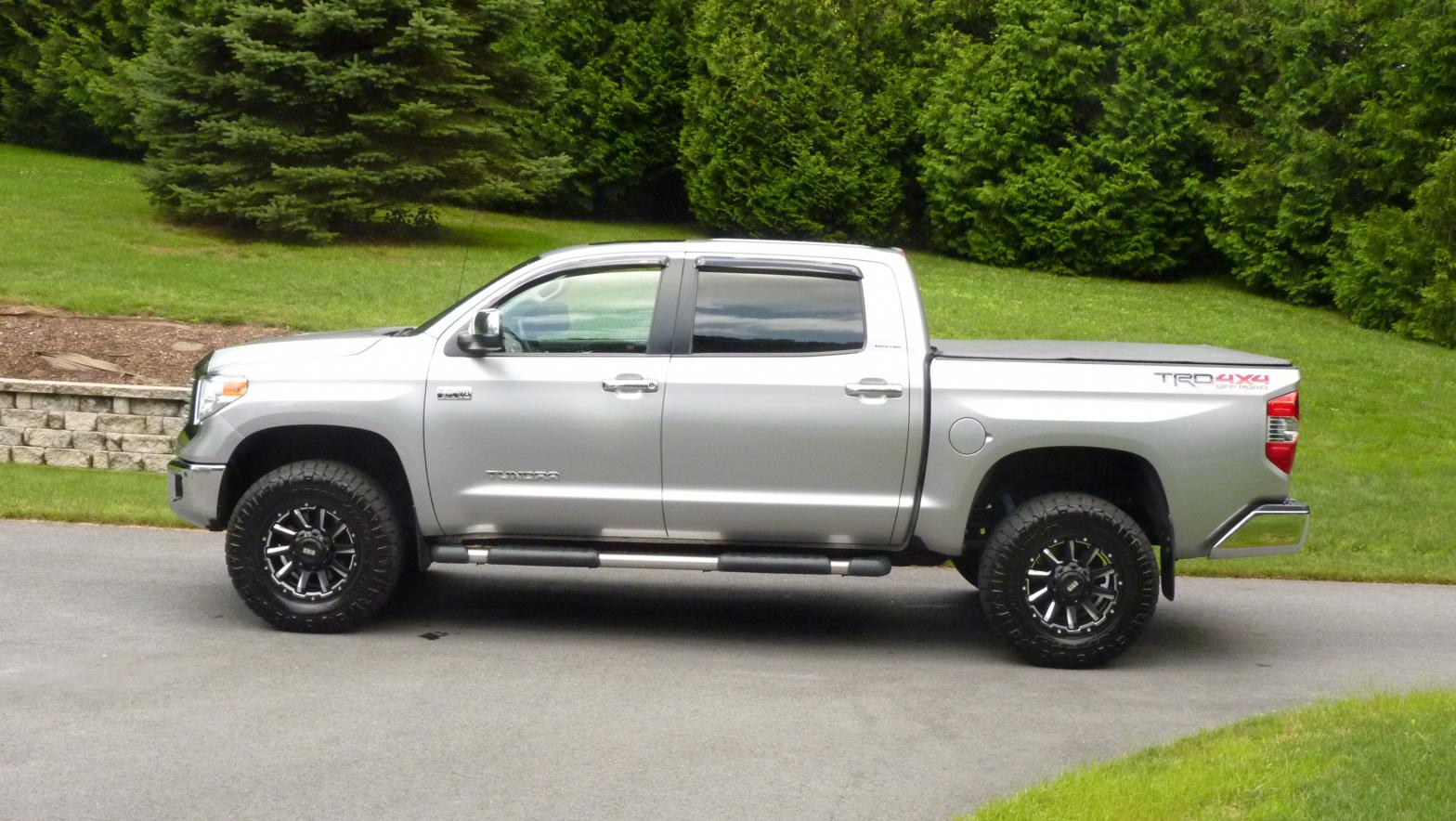 2014 Toyota Tundra photo