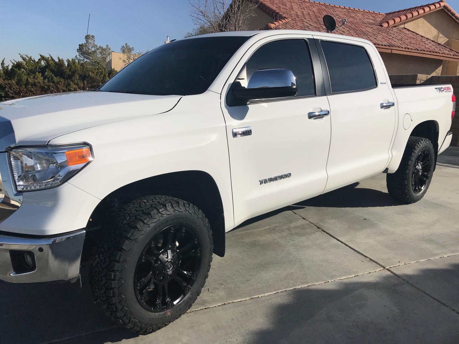 2015 Toyota Tundra photo