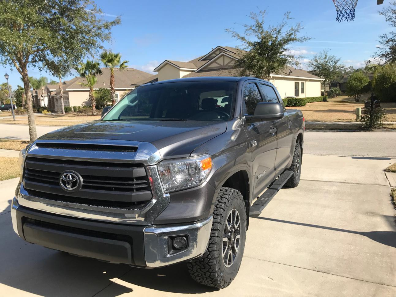 2015 Toyota Tundra photo