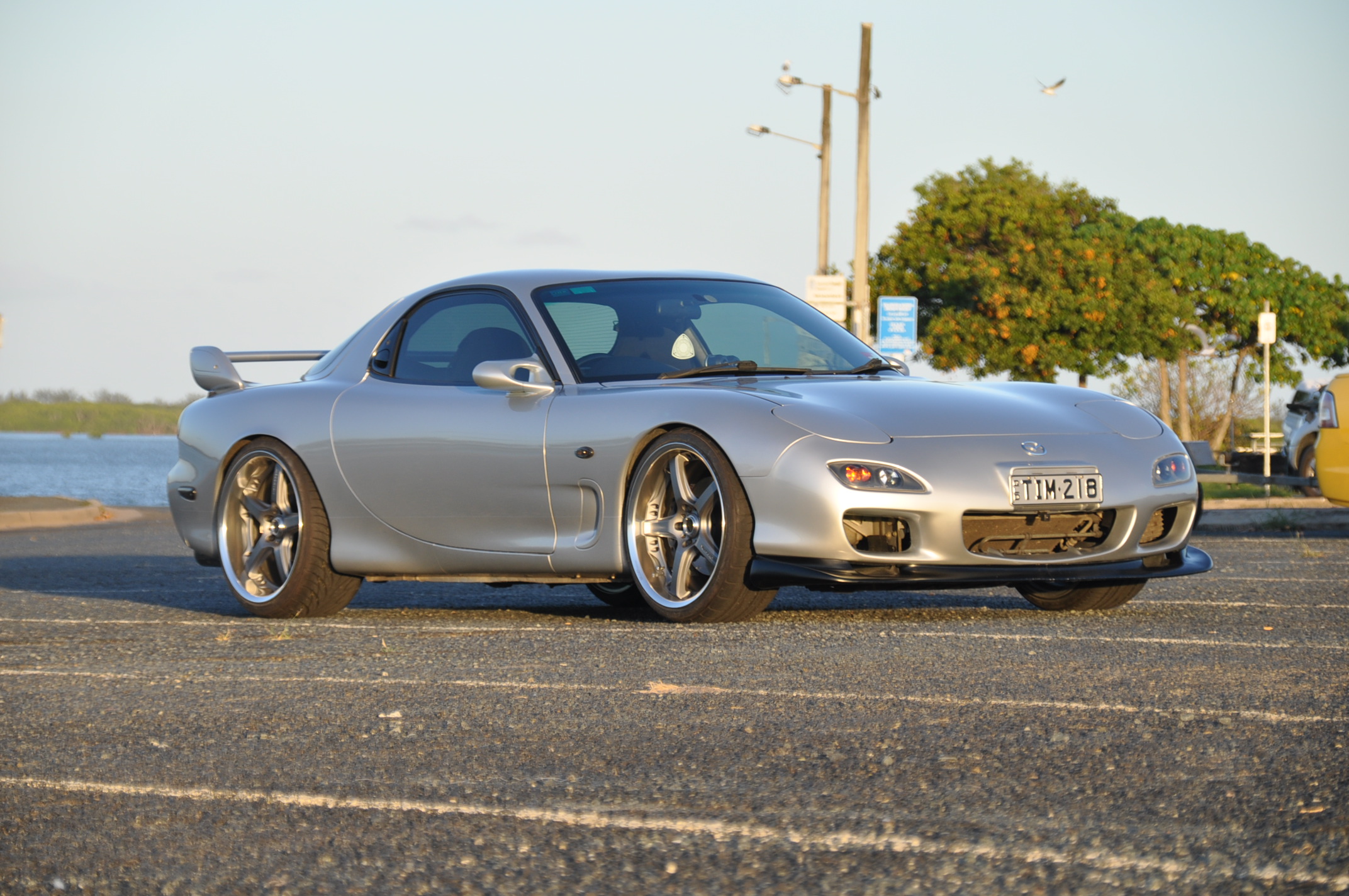 1999 Mazda RX-7 photo