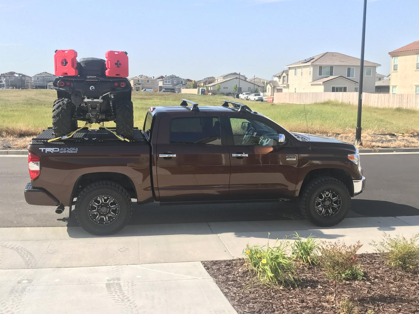2016 Toyota Tundra photo