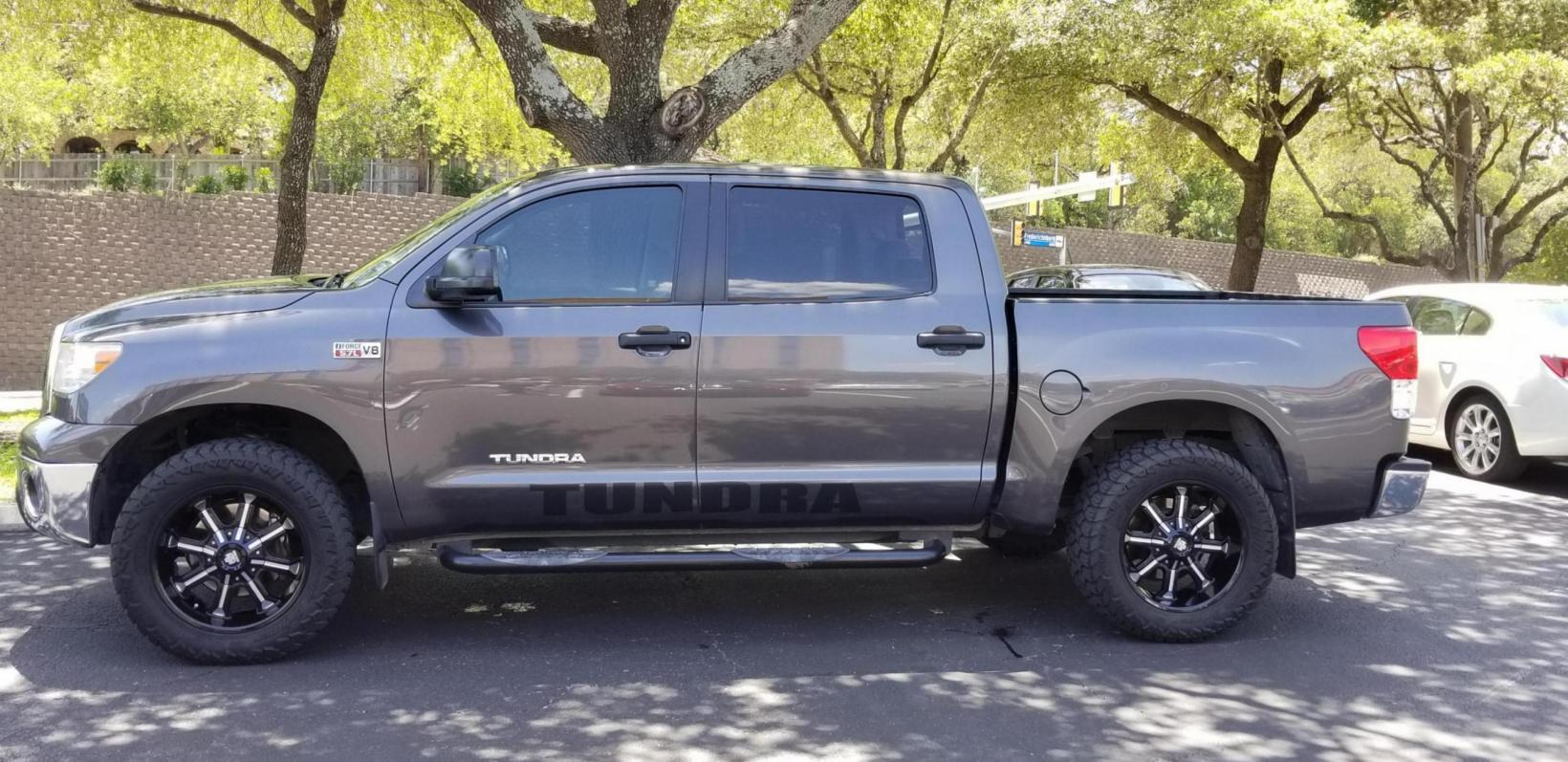 2013 Toyota Tundra photo